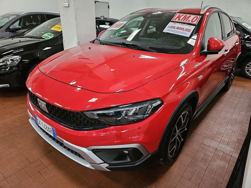 Fiat Tipo Tipo 5p 1.5 t4 hybrid Cross 130cv dct nuova a Altopascio