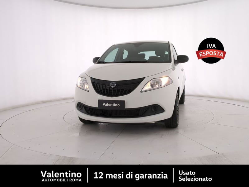 Lancia Ypsilon 1.0 FireFly 5 porte S&S Hybrid Silver Plus nuova a Roma