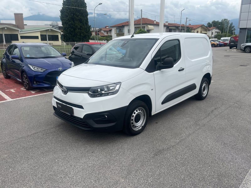 Toyota Proace City Furgone City 1.5D 100cv S&S L1 D Comfort del 2021 usata a Bassano del Grappa