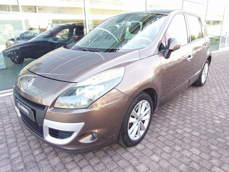 Renault Scénic X-Mod 1.5 dCi 110CV Dynamique del 2010 usata a Rimini