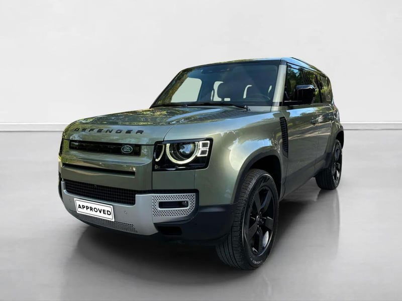 Land Rover Defender 110 3.0d i6 mhev X-Dynamic SE awd 250cv auto del 2022 usata a Monteriggioni