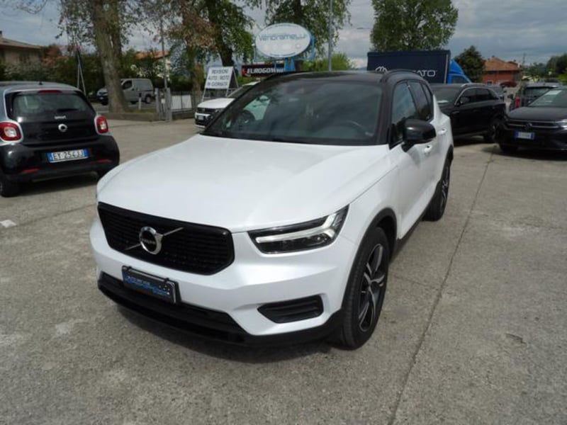 Volvo XC40 D3 AWD Geartronic R-design del 2019 usata a Spresiano