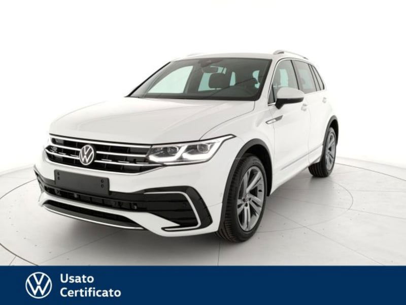 Volkswagen Tiguan 2.0 TDI 150 CV SCR DSG 4MOTION R-Line del 2022 usata a Arzignano
