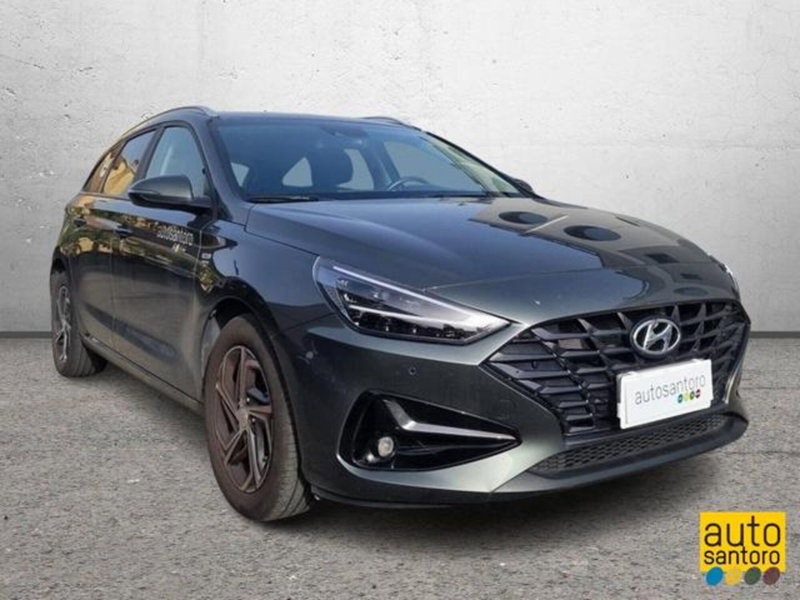 Hyundai i30 Station Wagon 1.0 t-gdi 48V Prime 120cv dct nuova a Salerno
