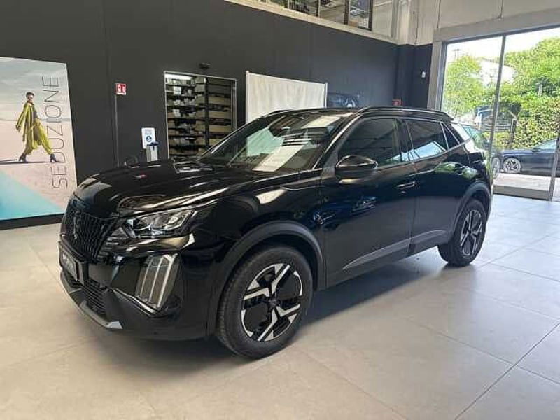 Peugeot 2008 1.2 hybrid Active 136cv e-dcs6 nuova a Faenza