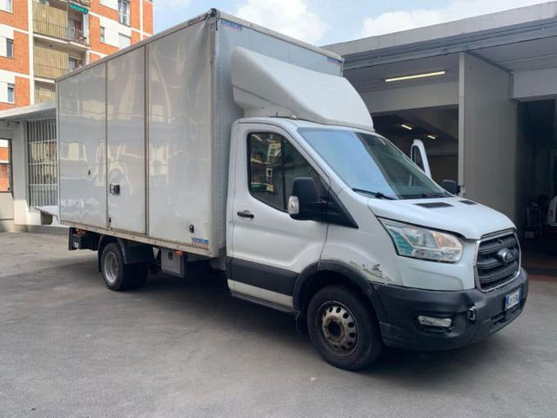 Ford Transit transit 350 2.0 tdci 130cv entry L2 d.cab. E6.2 del 2020 usata a Torino