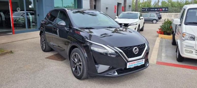 Nissan Qashqai 1.3 mhev Tekna 2wd 140cv del 2021 usata a Monte di Procida
