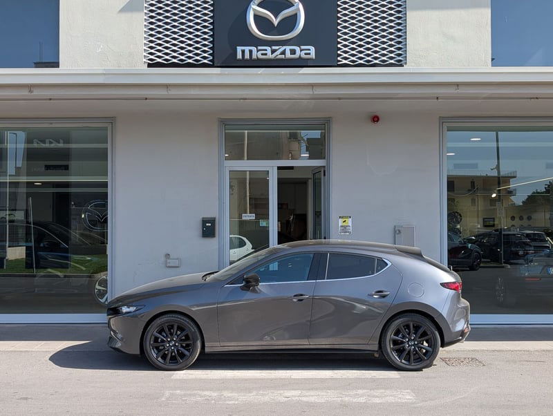 Mazda Mazda3 Hatchback 2.0L e-Skyactiv-G M Hybrid Homura nuova a Castellammare di Stabia