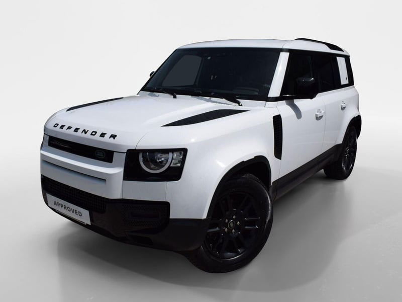 Land Rover Defender 110 3.0D I6 250 CV AWD Auto Commercial SE del 2021 usata a Cuneo