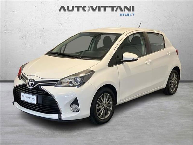 Toyota Yaris 1.0 5 porte Cool del 2016 usata a Como