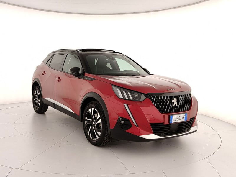 Peugeot 2008 BlueHDi 130 S&S EAT8 GT Pack del 2021 usata a Caserta