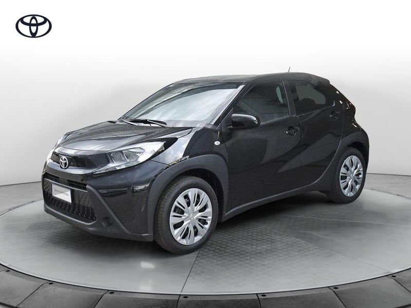 Toyota Aygo X 1.0 VVT-i 72 CV 5p. Undercover S-CVT nuova a Montebelluna