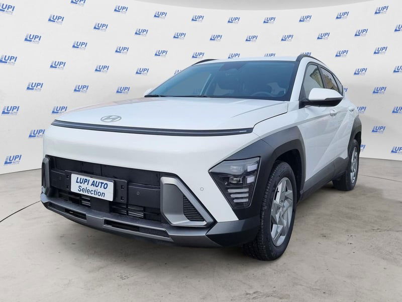 Hyundai Kona 1.0 t-gdi 48V XLine Plus 2wd 100cv mt nuova a Serravalle Pistoiese