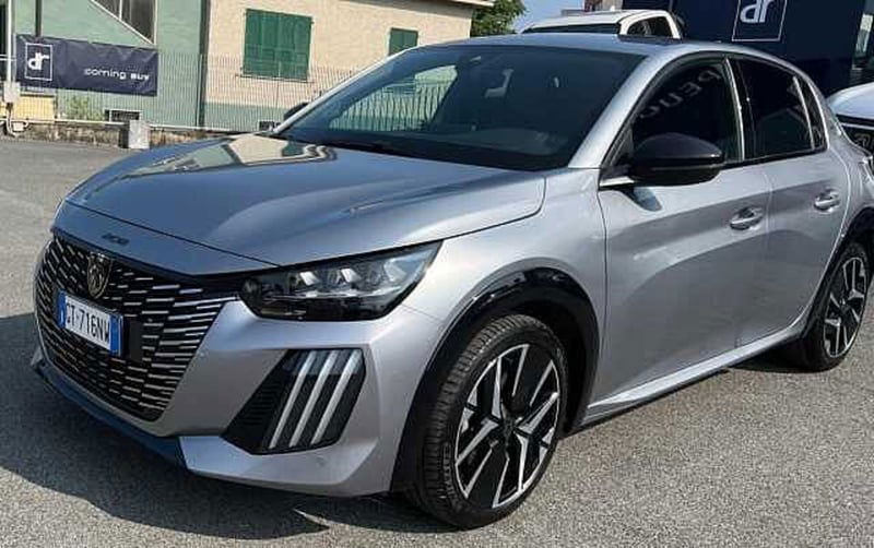 Peugeot 208 PureTech 100 Stop&Start 5 porte GT del 2024 usata a Sarzana