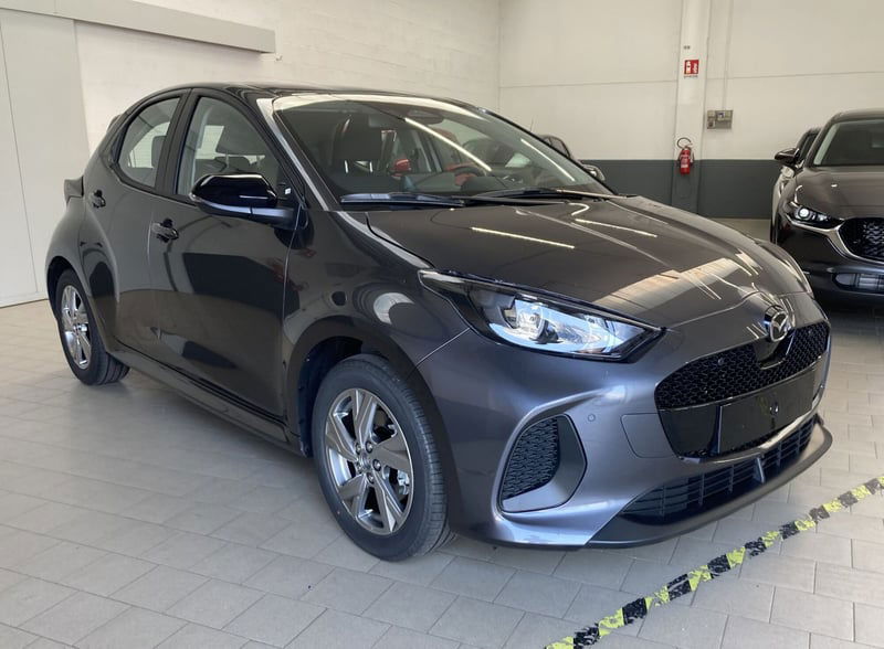 Mazda Mazda2 Hybrid 1.5 VVT e-CVT Full Hybrid Electric Select nuova a Vigevano