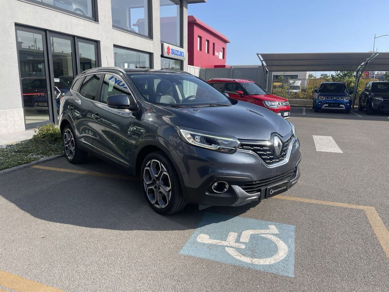 Renault Kadjar 8V 110CV Energy Zen del 2015 usata a Salerno