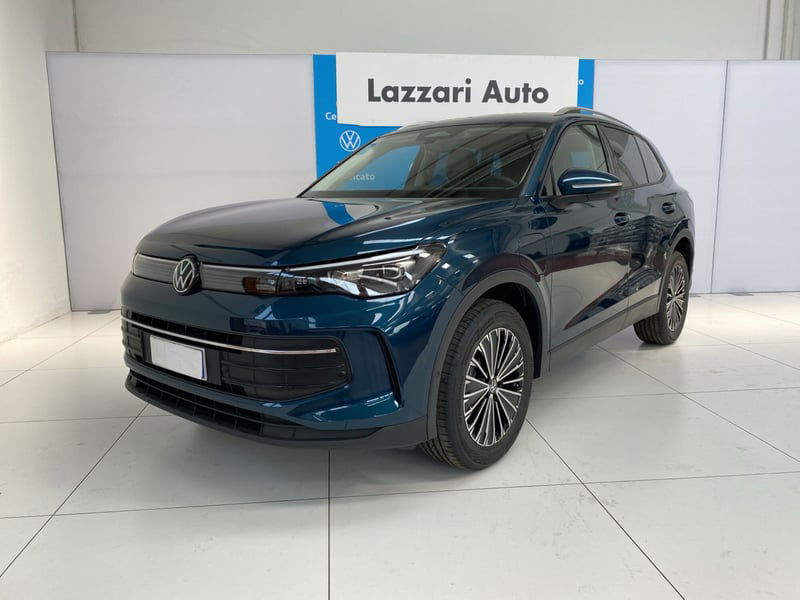 Volkswagen Tiguan 1.5 tsi ehybrid Edition 204cv dsg nuova a Cornegliano Laudense