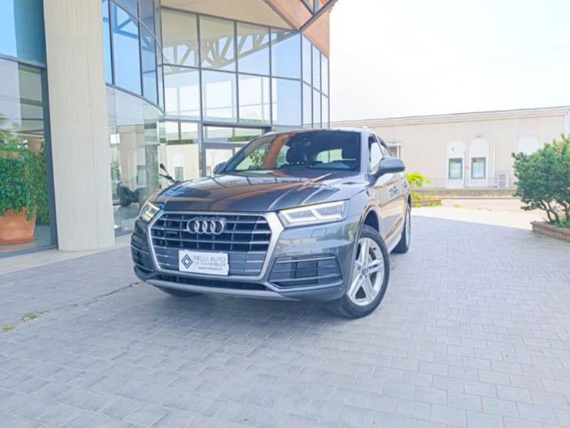 Audi Q5 2.0 TDI 190 CV quattro S tronic Business Sport del 2017 usata a Castelfranco di Sotto