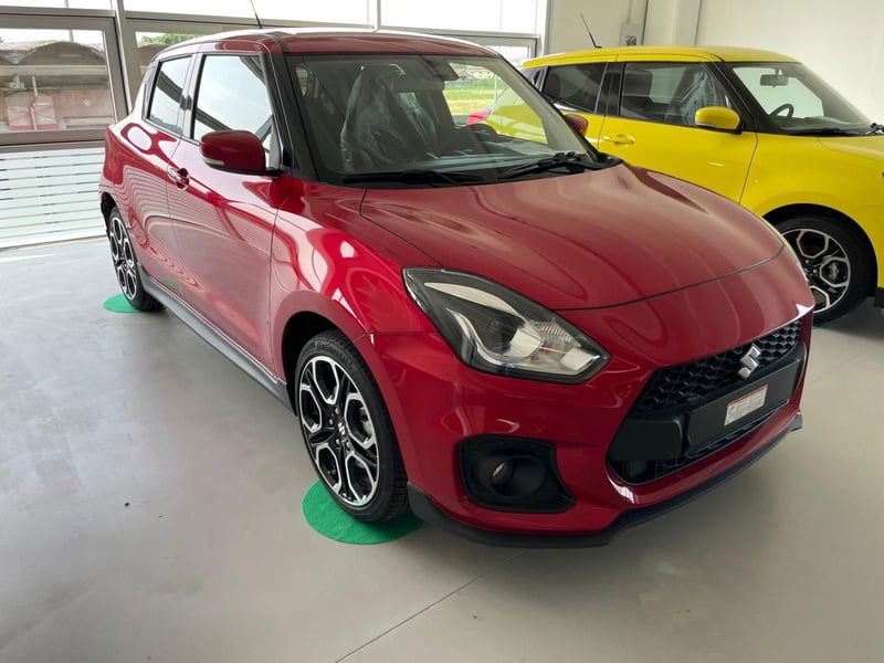 Suzuki Swift 1.4h Sport 2wd nuova a Creazzo
