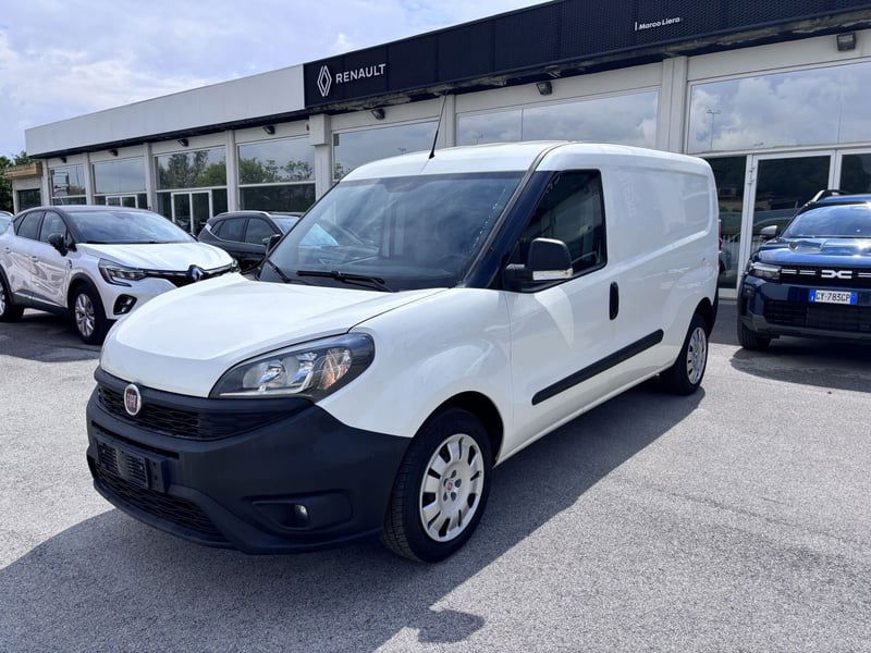 Fiat Doblò Furgone 1.4 T-Jet Natural Power PL-TN Cargo Maxi Lamierato SX del 2021 usata a Jesi