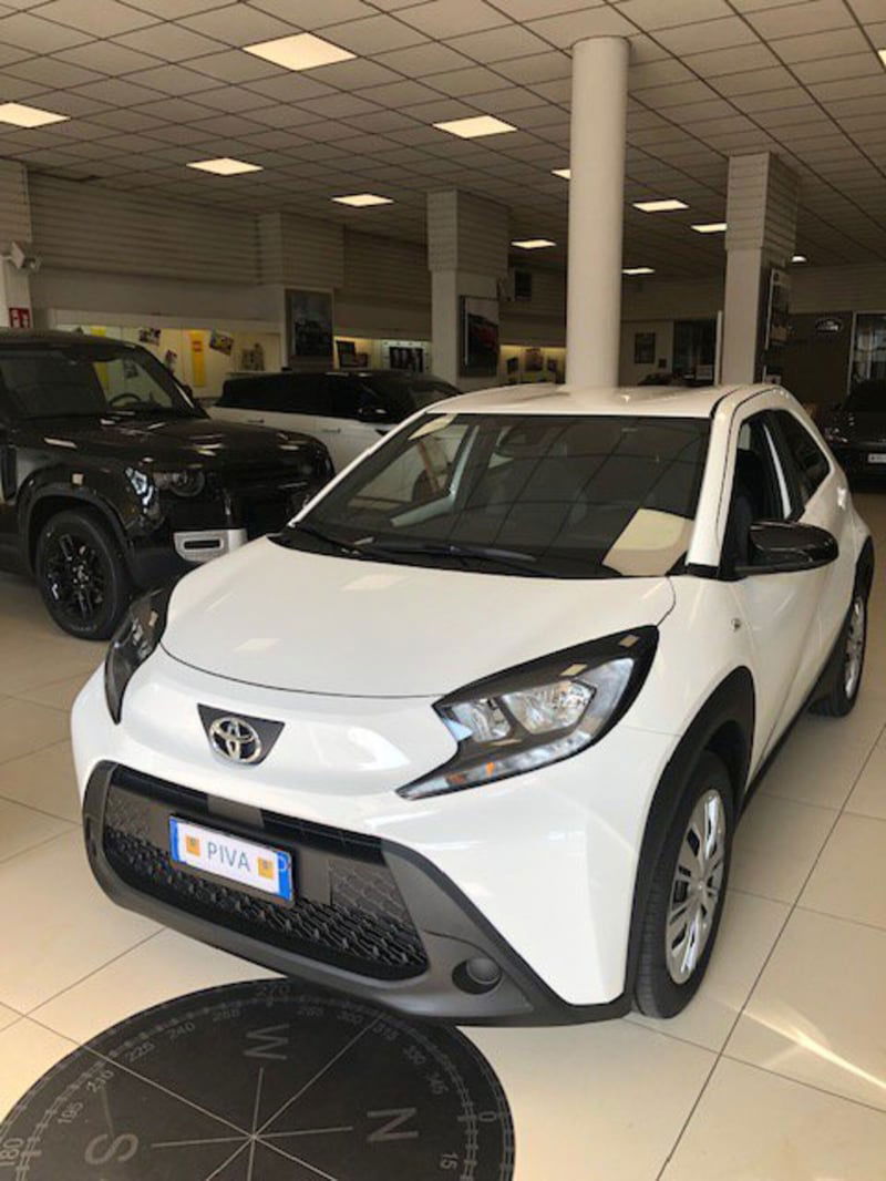 Toyota Aygo X 1.0 VVT-i 72 CV 5 porte Limited Air nuova a Abbiategrasso