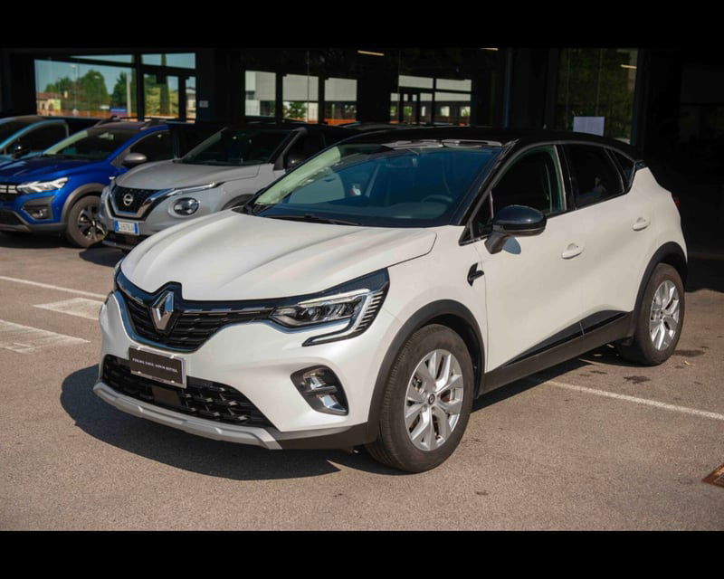 Renault Captur Full Hybrid E-Tech 145 CV Intens del 2022 usata a Treviso