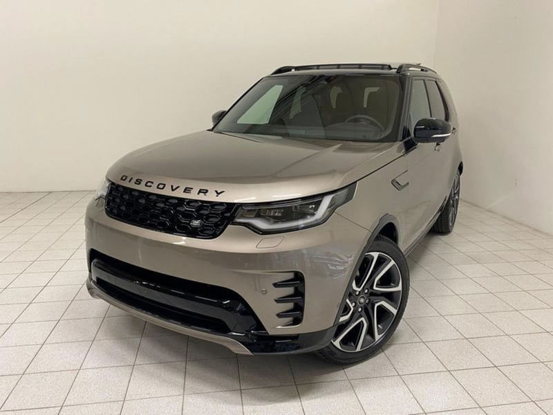 Land Rover Discovery 3.0d i6 mhev Dynamic SE awd 249cv 5p.ti auto nuova a Novara