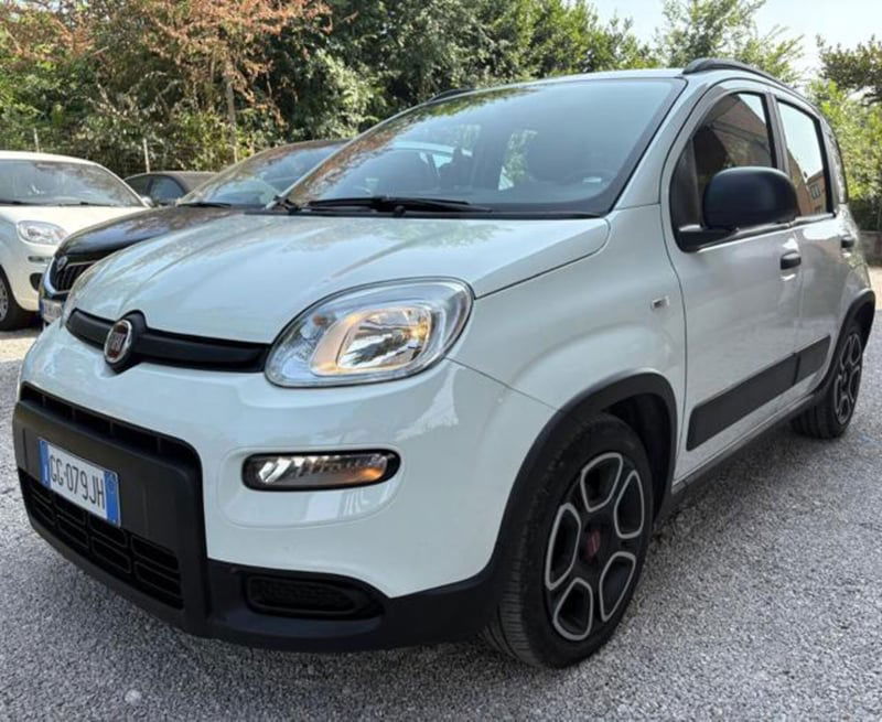 Fiat Panda 1.0 firefly hybrid s&s 70cv 5p.ti del 2021 usata a Roma