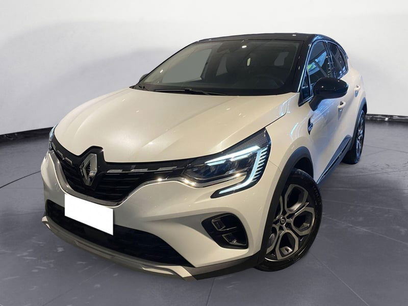 Renault Captur Full Hybrid E-Tech 145 CV Intens del 2022 usata a Meda