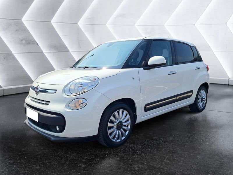 Fiat 500L 1.3 Multijet 95 CV Pop Star del 2016 usata a Salerno