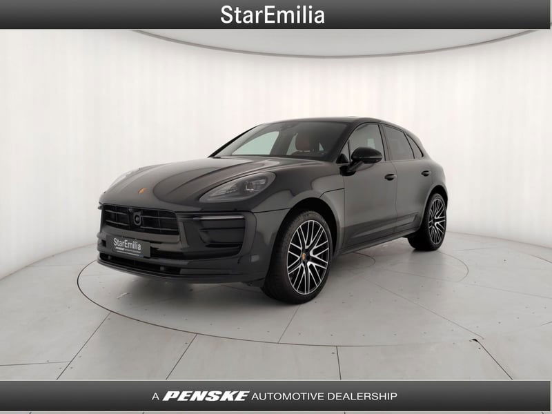 Porsche Macan 2.0 265cv pdk del 2024 usata a Ferrara