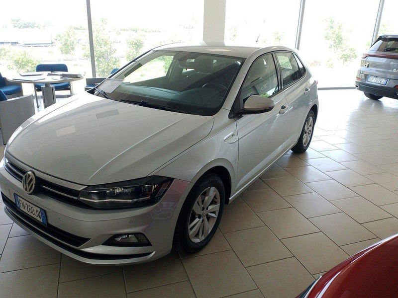 Volkswagen Polo 1.0 MPI 75 CV 5p. Comfortline BlueMotion Technology del 2018 usata a Surbo