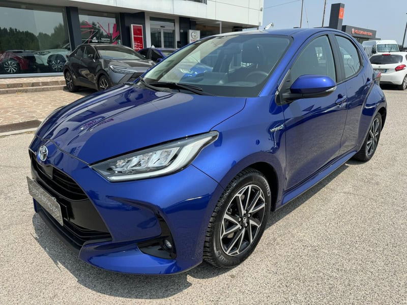 Toyota Yaris 1.5 Hybrid 5 porte Trend del 2021 usata a Modena