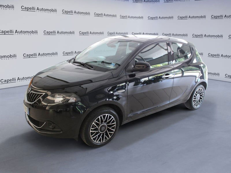 Lancia Ypsilon 1.0 FireFly 5 porte S&S Hybrid Gold Plus del 2024 usata a Casalmaggiore