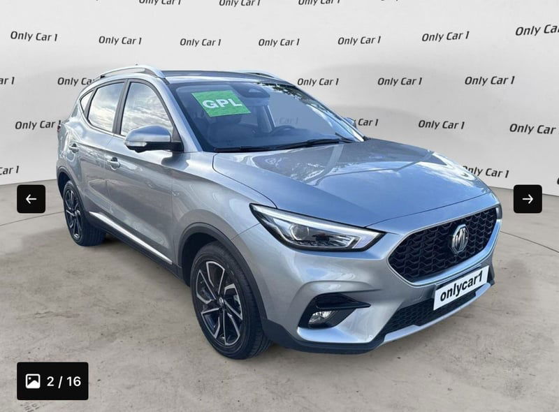 Mg ZS ZS 1.5 Luxury nuova a Ferrara