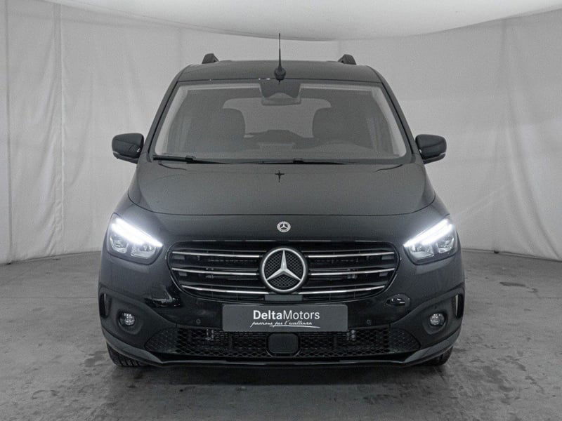 Mercedes-Benz Classe B 180 d Premium nuova a Montecosaro