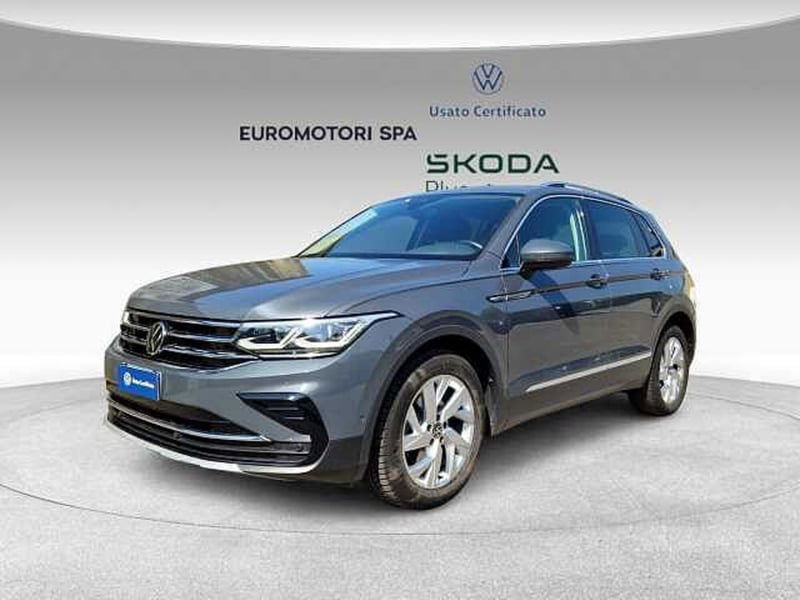 Volkswagen Tiguan 2.0 TDI 150 CV SCR DSG 4MOTION Elegance del 2022 usata a Monteriggioni