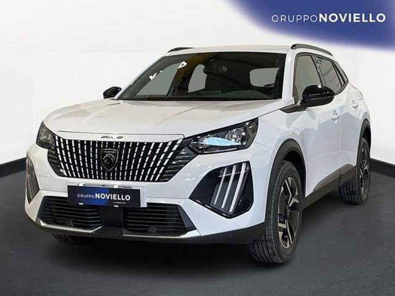 Peugeot 2008 1.2 puretech Active s&s 100cv nuova a Salerno