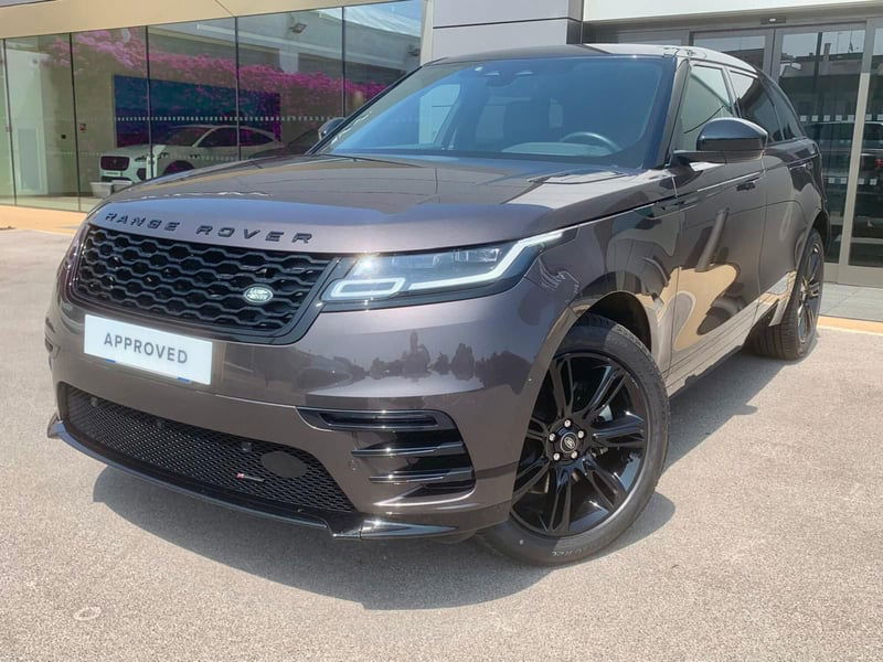 Land Rover Range Rover Velar 2.0D I4 204 CV del 2022 usata a Bari