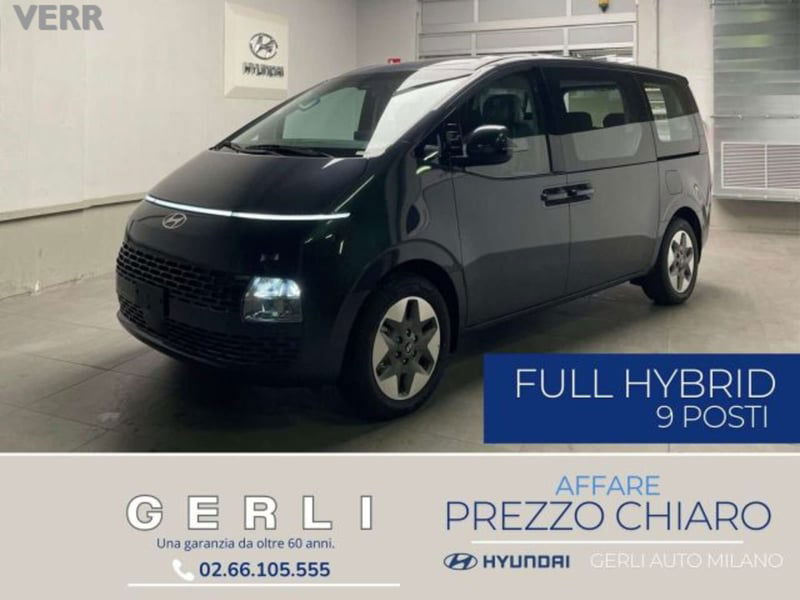 Hyundai Staria 1.6 hev 2wd auto nuova a Milano
