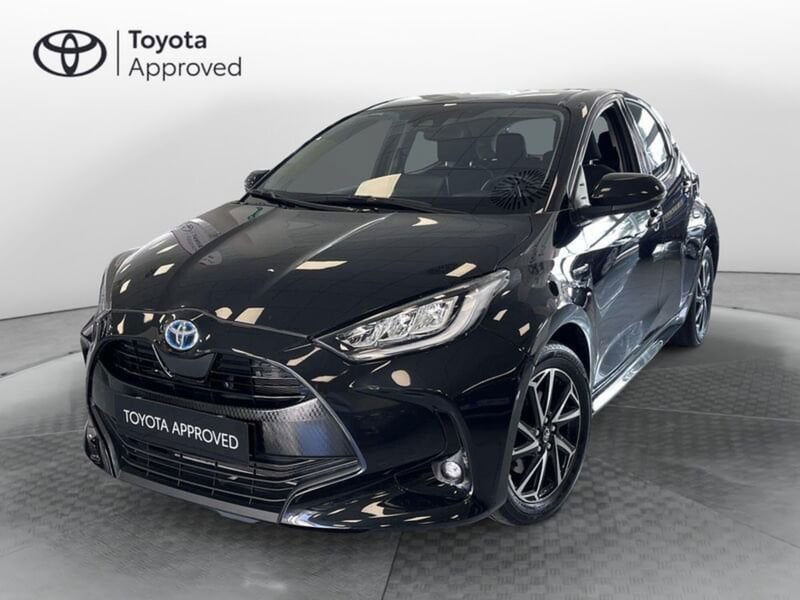 Toyota Yaris 1.5 Hybrid 5 porte Trend del 2021 usata a Prato