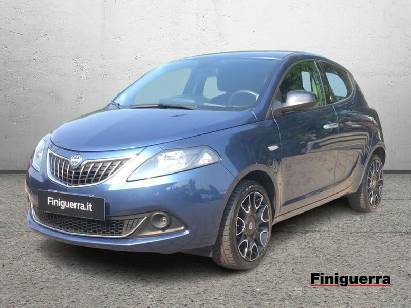 Lancia Ypsilon 1.0 FireFly 5 porte S&S Hybrid Gold Plus del 2021 usata a Osnago