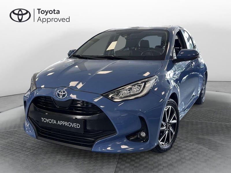 Toyota Yaris 1.5 Hybrid 5 porte Trend del 2021 usata a Prato