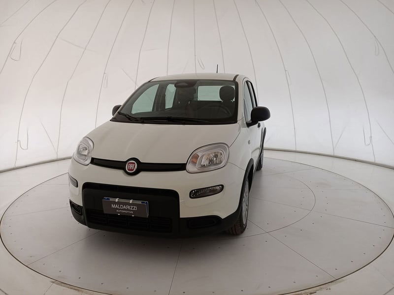 Fiat Panda Cross Cross 1.0 FireFly S&S Hybrid del 2024 usata a Bari
