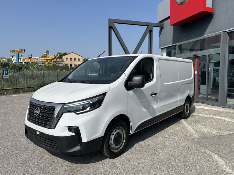 Nissan Primastar Furgone 29 2.0 dCi 130CV PL-TN Furgone N-Connecta nuova a Ferrara
