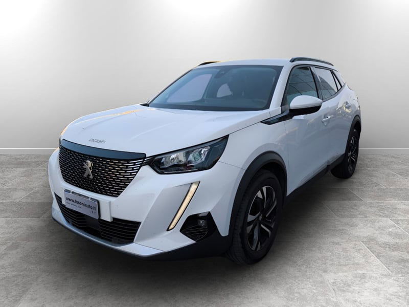 Peugeot 2008 BlueHDi 110 S&S Allure Pack del 2021 usata a Siena