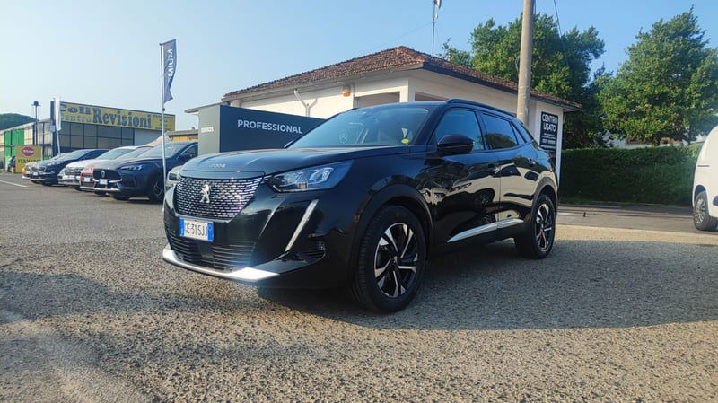 Peugeot 2008 PureTech 100 S&S Allure Navi Pack del 2021 usata a Empoli
