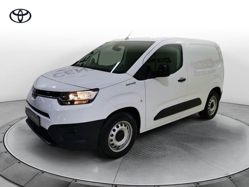 Toyota Proace City Furgone City electric L1 50kWh S Active nuova a Montecorvino Pugliano
