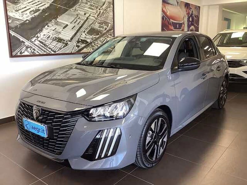 Peugeot 208 PureTech 100 Stop&Start 5 porte Allure del 2024 usata a Castel Madama