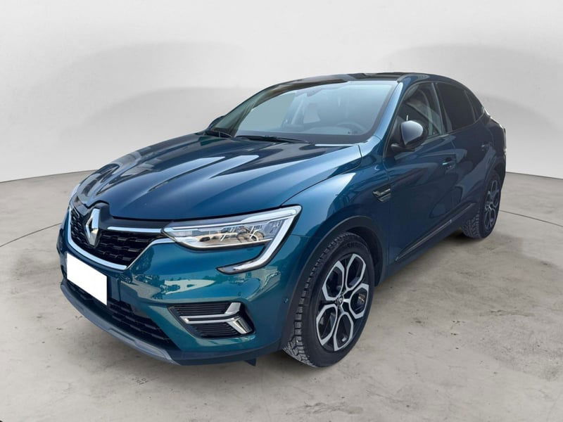 Renault Arkana E-Tech 145 CV Intens del 2022 usata a Salerno